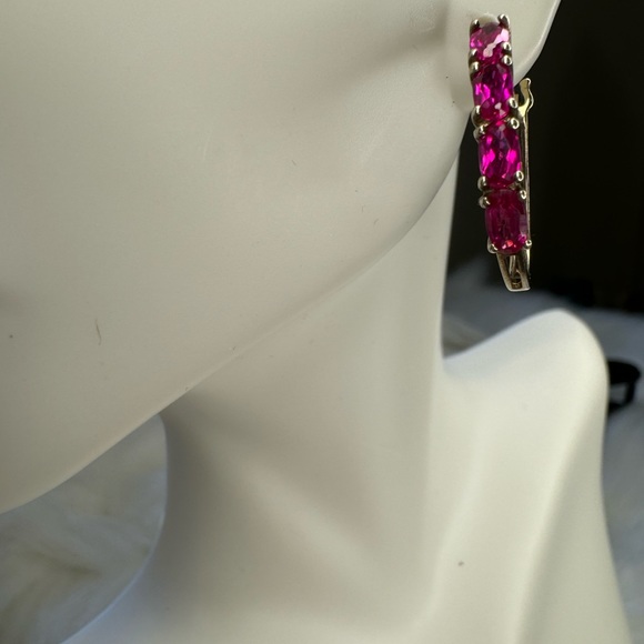 925 SILVER GOLDTONE LAB CREATED RUBY EARRINGS - Picture 1 of 16